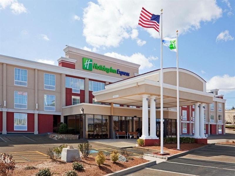 Holiday Inn Express Braintree By Ihg מראה חיצוני תמונה
