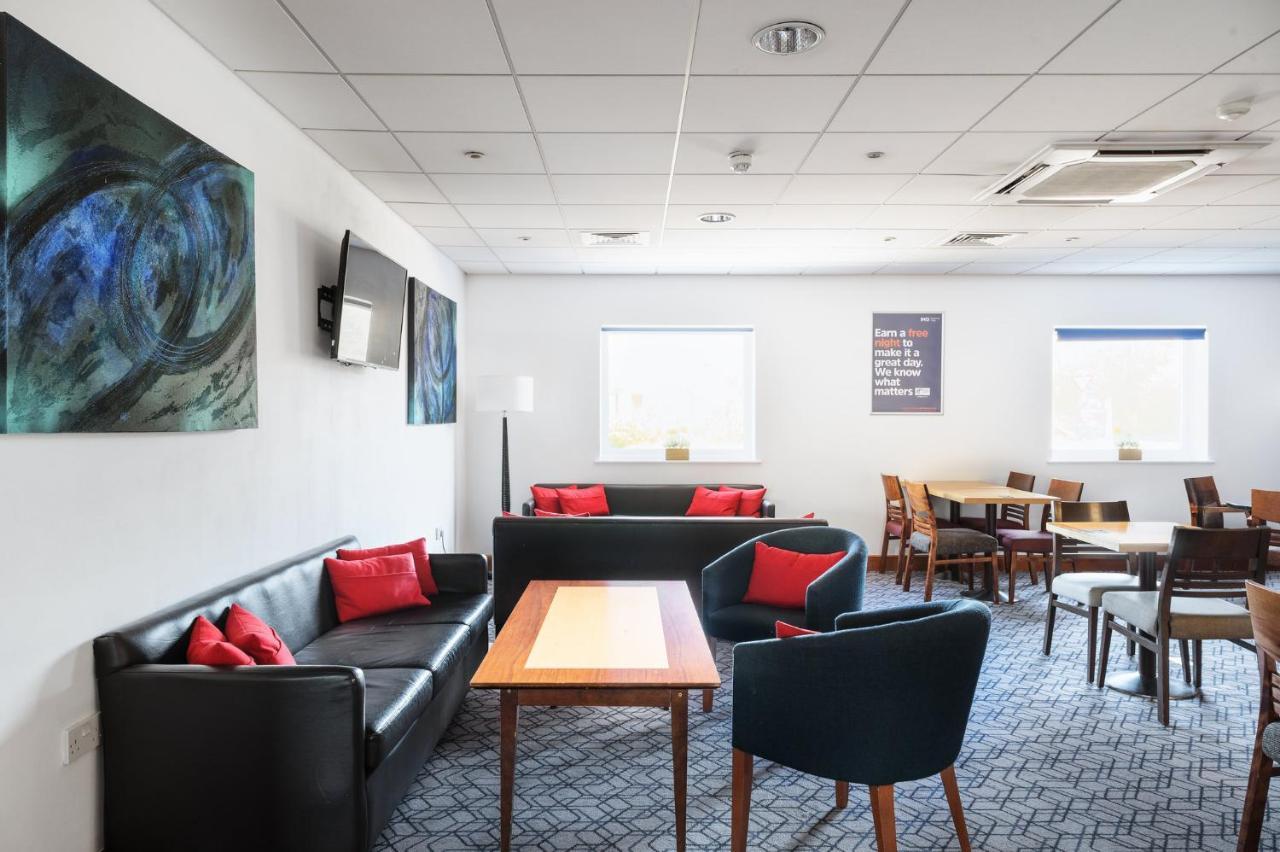 Holiday Inn Express Braintree By Ihg מראה חיצוני תמונה